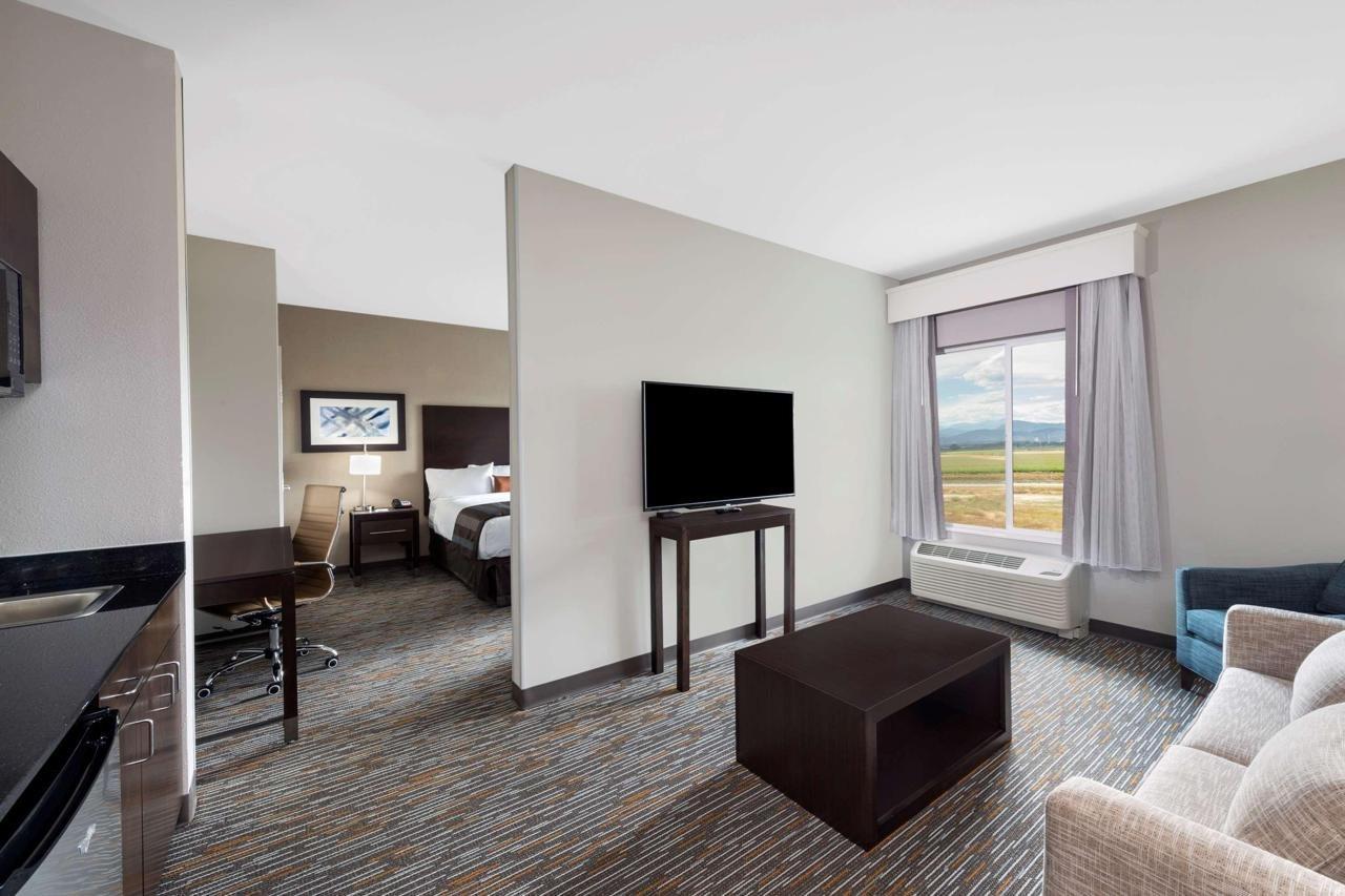 Hampton Inn By Hilton Nashville Airport Century Place Zewnętrze zdjęcie
