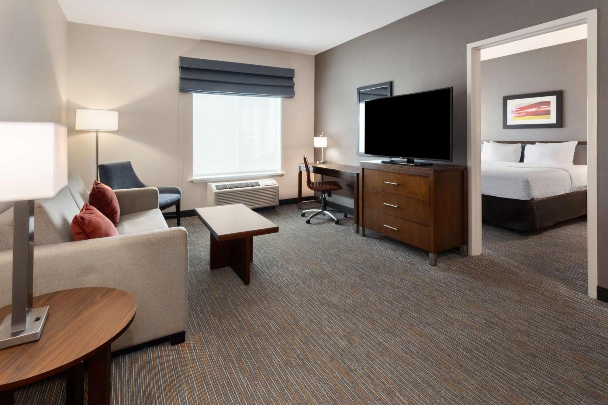 Hampton Inn By Hilton Nashville Airport Century Place Zewnętrze zdjęcie