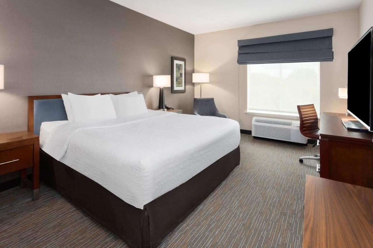 Hampton Inn By Hilton Nashville Airport Century Place Zewnętrze zdjęcie