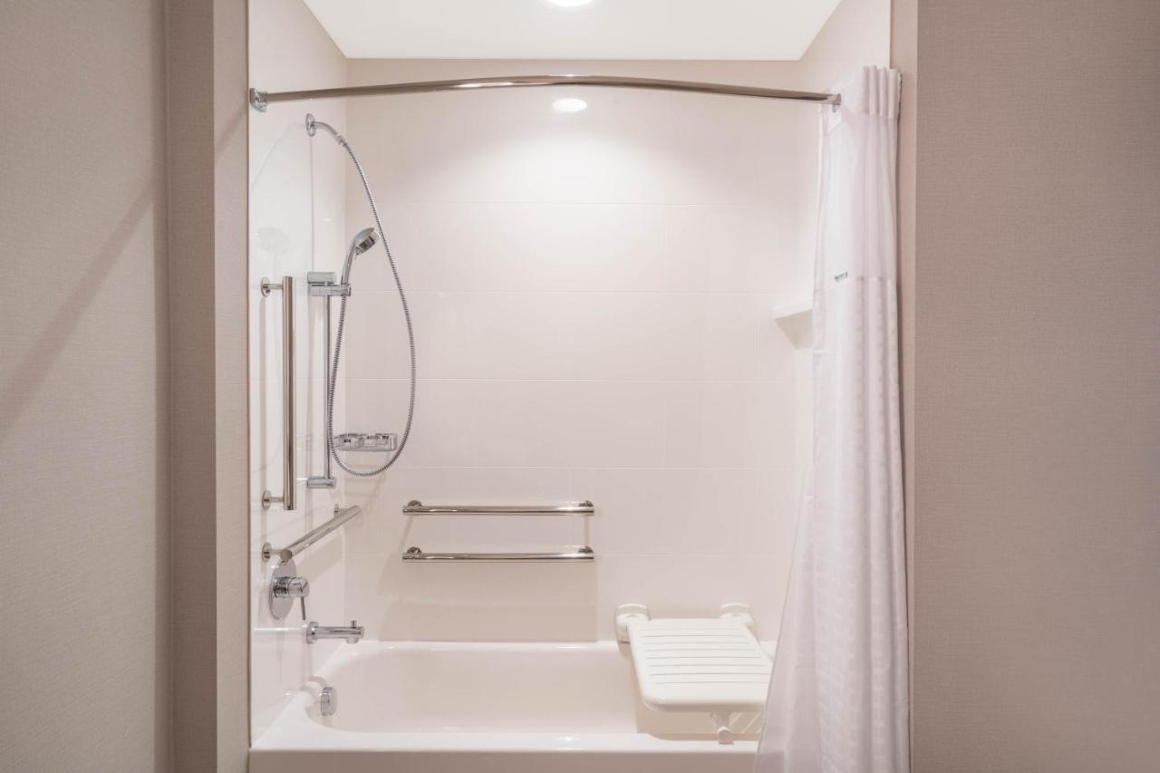 Hampton Inn By Hilton Nashville Airport Century Place Zewnętrze zdjęcie